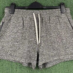 Vuori Halo Performance Short sz M